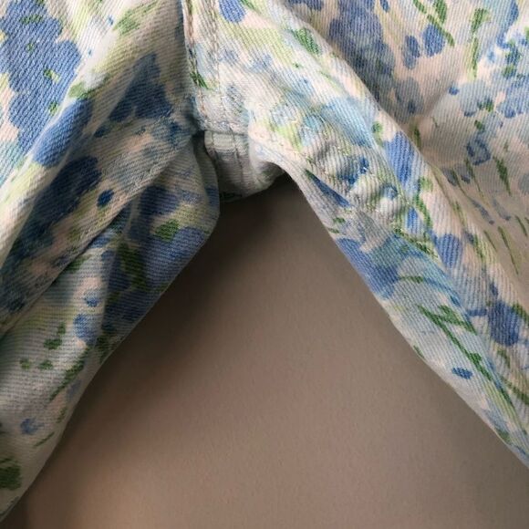 ABERCROMBIE and Fitch Floral Skinny Jeans - Picture 4 of 4